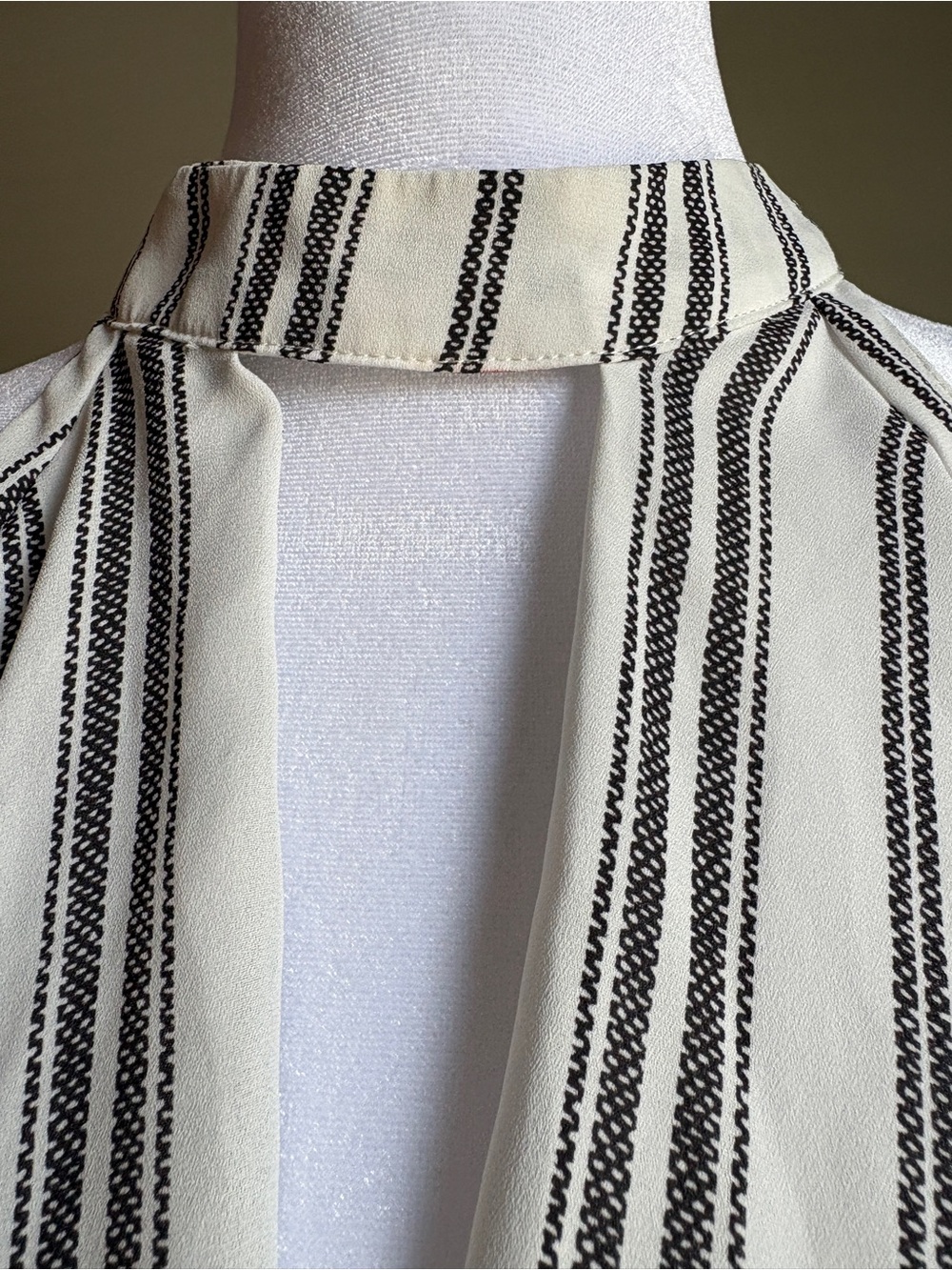 Lush Striped Blouse - Picture 10 of 15